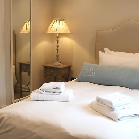 Old Post Office Hotel Slane Luaran gambar
